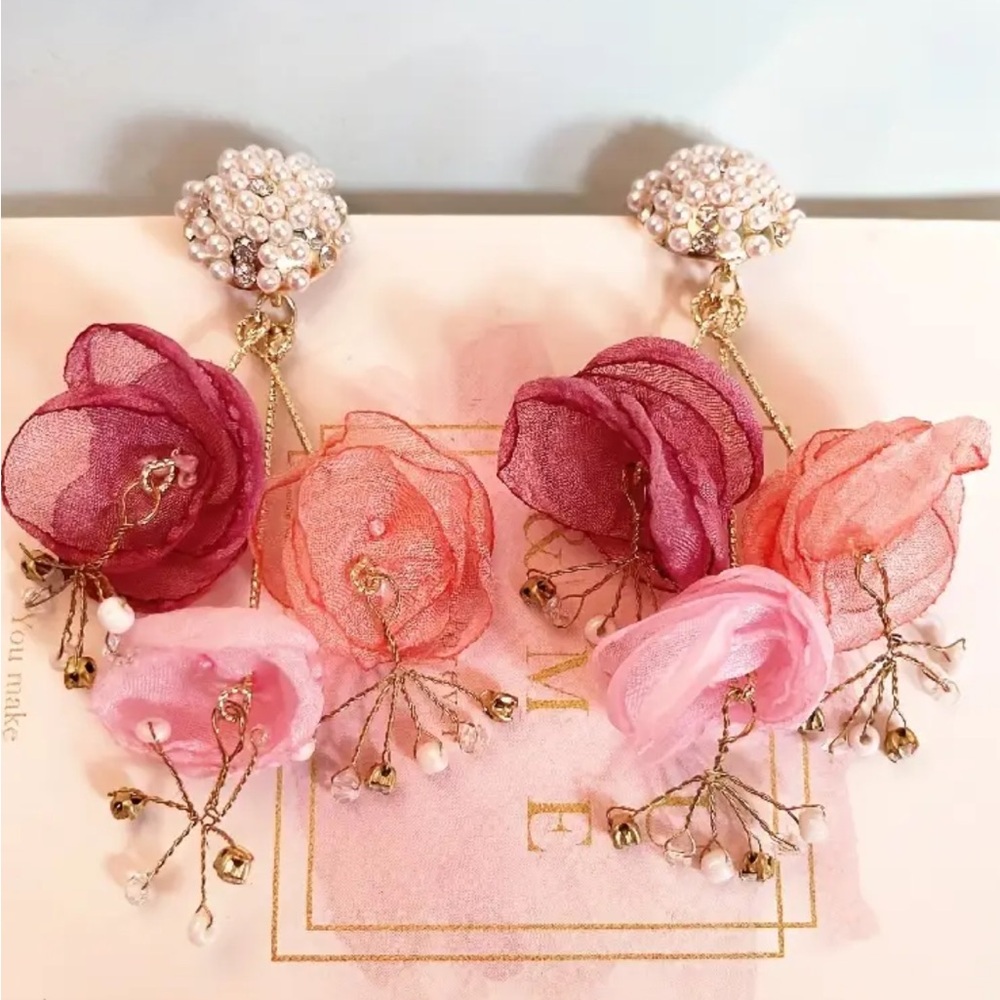 Fashion Jewelry Pink and Gold Floral Earrings